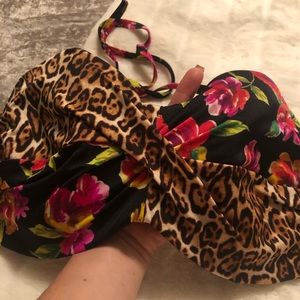 Victoria’s Secret bikini top